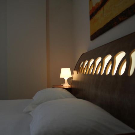 Sol Central Apartament Durres Luaran gambar