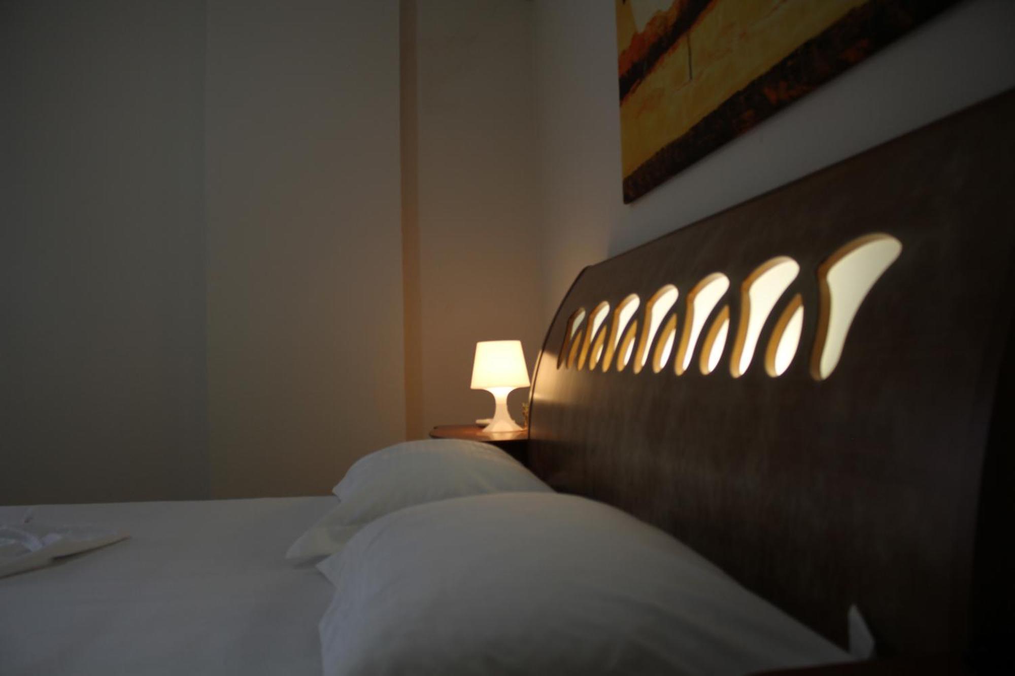 Sol Central Apartament Durres Luaran gambar
